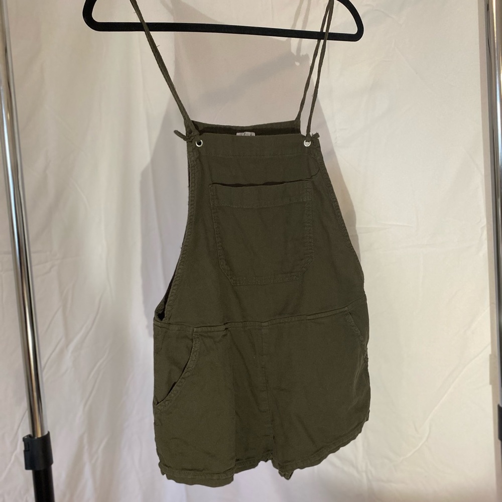 Overalls / Romper